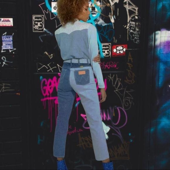 Wrangler X Peter Max Jeans - Picture 11 of 13